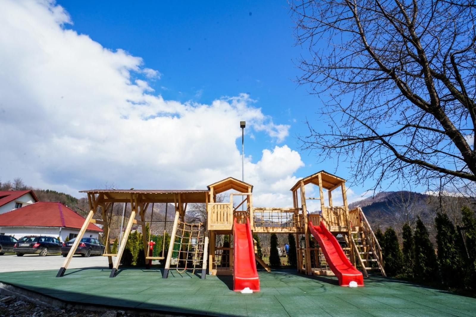 Hotel Yara Vişeu de Sus Exterior foto